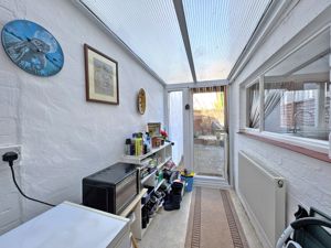 Photo 9- click for photo gallery